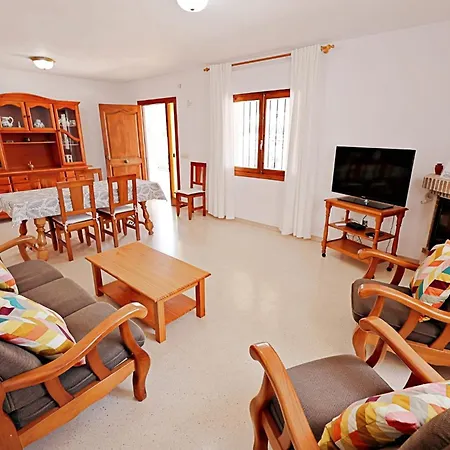 Laura-29a - Pretty With Garden And Private Pool In Villa
