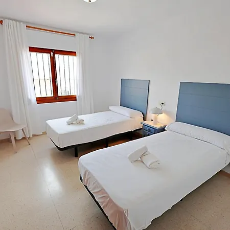 Villa Laura-29a - Pretty With Garden And Private Pool In
